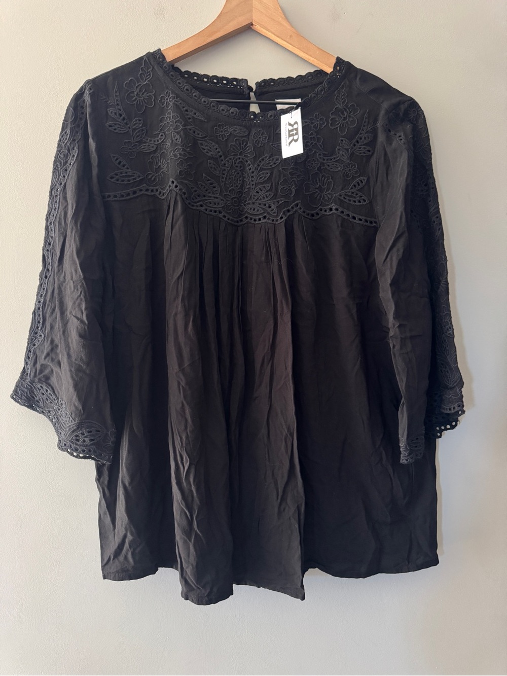 Chico's Black Embroidered Tunic Top